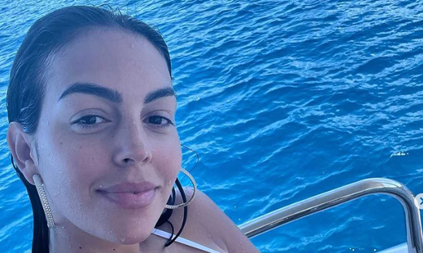 Ronaldo in crisi, spunta un retroscena su Georgina: 'Relazione con un ex tronista'