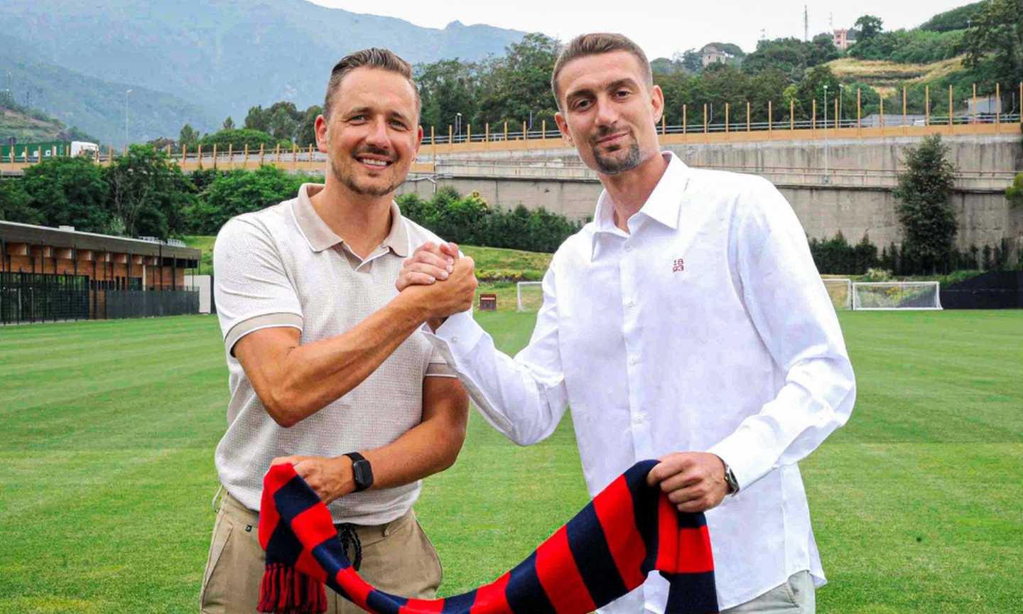 Genoa, Ilsanker rescinde il contratto