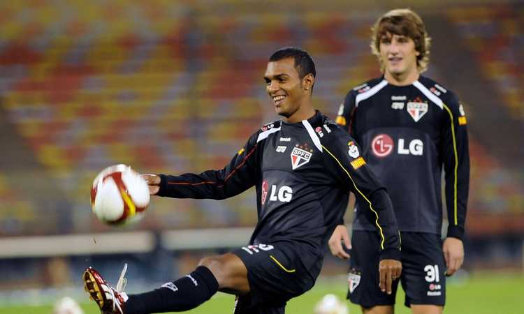 Richarlyson sfata il tabù: ‘Sono bisessuale, il mondo del calcio è machista'