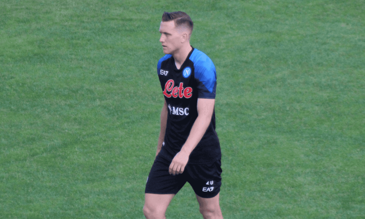 Napoli: Zielinski tra azzurro, West Ham e Lazio. Tutto sul futuro del polacco