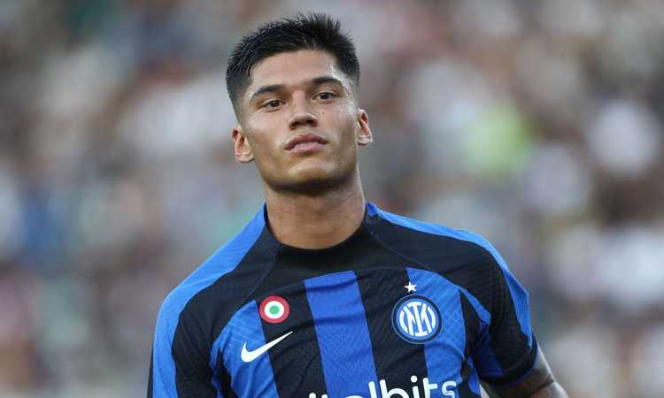 Inter, si ferma Correa. Risentimento tendineo al ginocchio: il comunicato