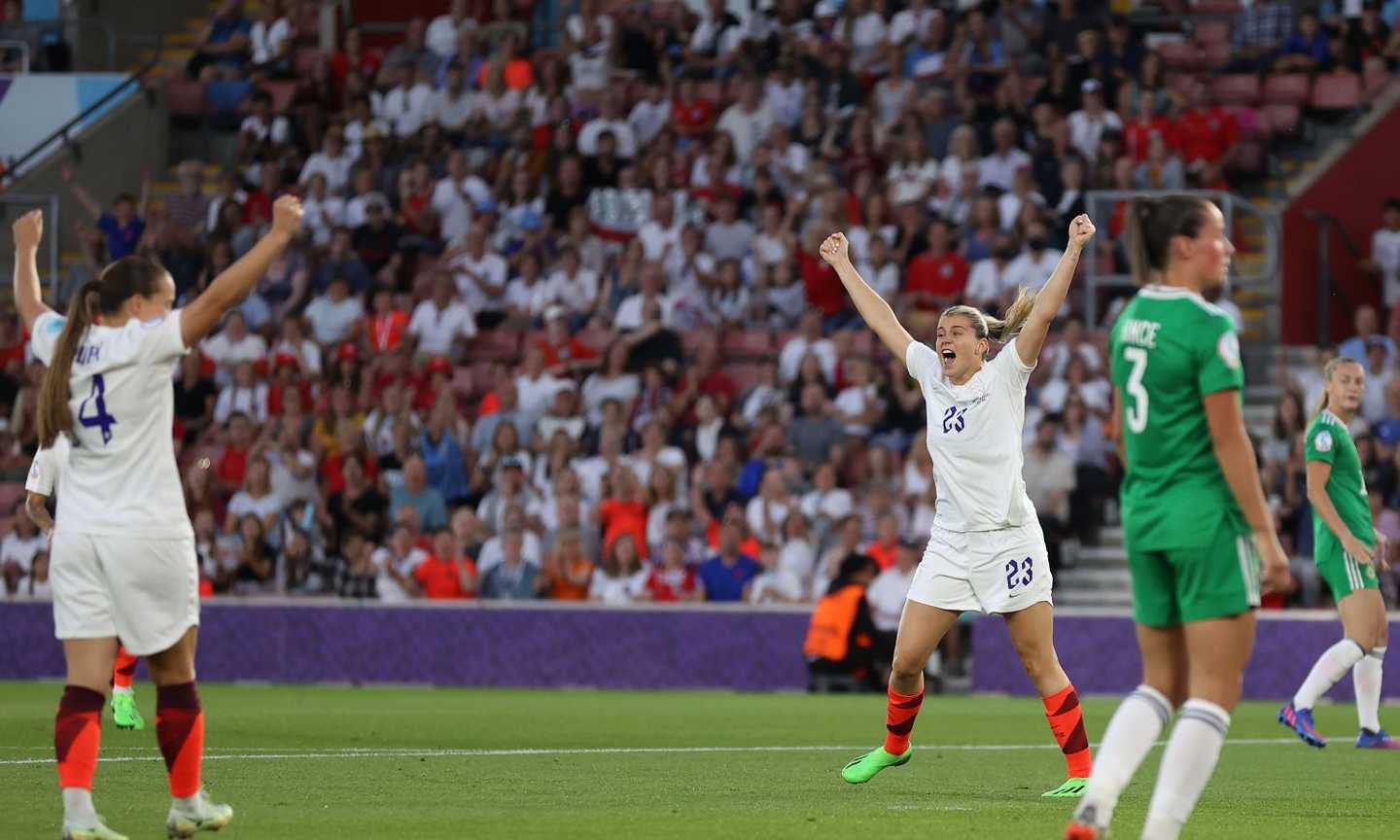 Europei femminili, Inghilterra schiacciasassi: 5-0 all’Irlanda. L’Austria elimina la Norvegia