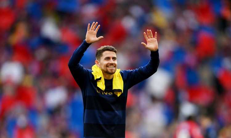 Rabiot Juventus ai titoli di coda: in quota i bianconeri pensano a Torreira e Jorginho Rabiot Juventus ai titoli di coda: in quota i bianconeri pensano a Torreira e Jorginho