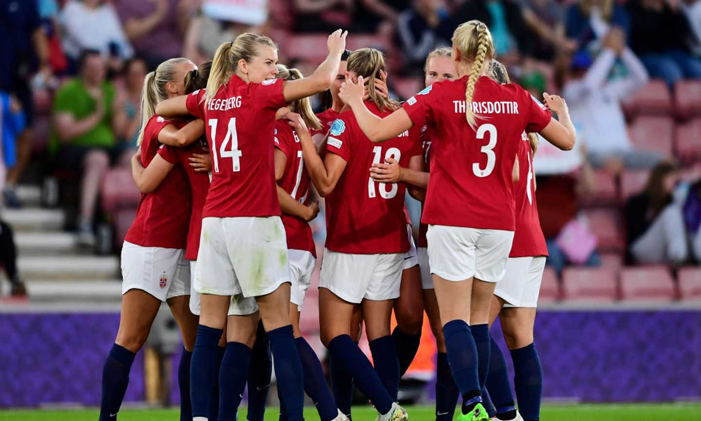 Europei femminili, buona la prima per la Norvegia: 4-1 all’Irlanda del Nord