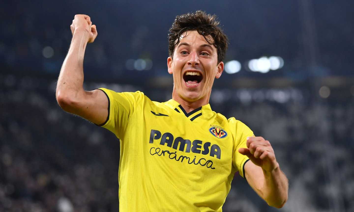 Pau Torres (Villarreal) Image gallery