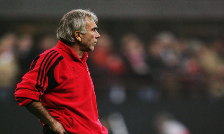 Milanello, dedicata l'area allenamento portieri a Vecchi. Maldini: 'Un amico, un campione, un compagno di viaggio'