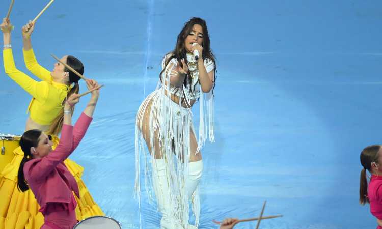 Camila Cabello, dallo show alla finale di Champions a un nuovo amore: che FOTO! Camila Cabello, dallo show alla finale di Champions a un nuovo amore: che FOTO!