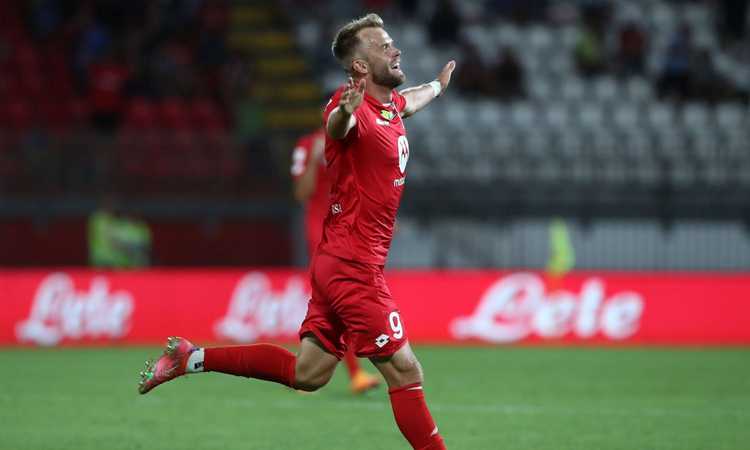 Serie B, le trattative di giornata: Stulac in arrivo a Palermo. Il Bari ci prova per Gytkjaer, Grassi può lasciare il Parma