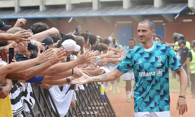 Juve, Bonucci ora è da solo: fra record e dubbi, per salvarlo serve la difesa a tre Juve, Bonucci ora è da solo: fra record e dubbi, per salvarlo serve la difesa a tre