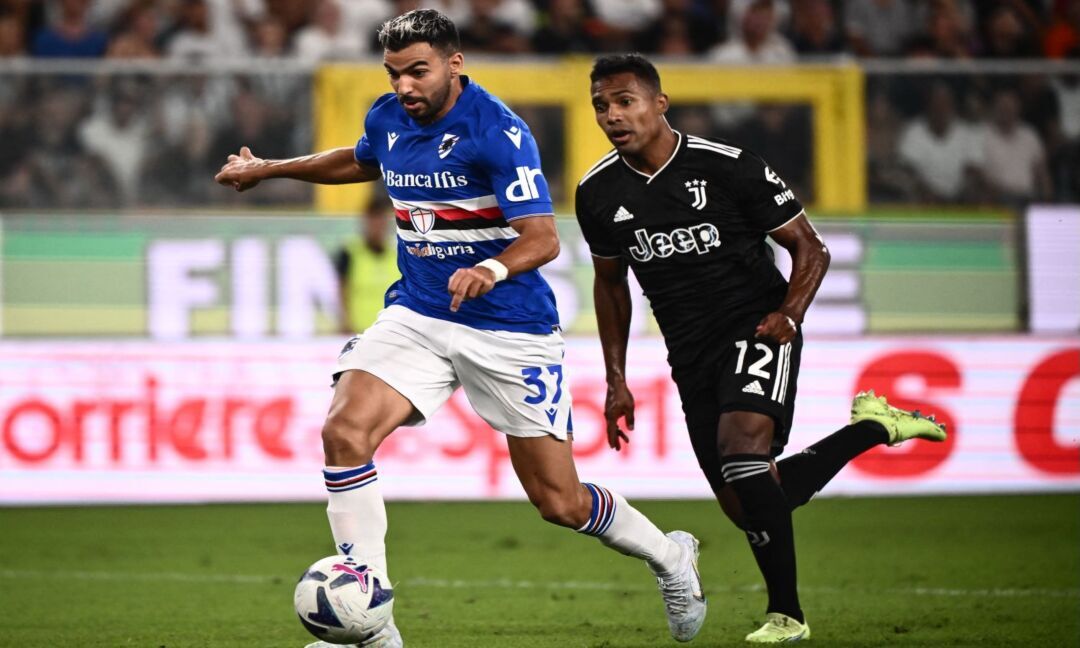 Juve, decisione presa su Alex Sandro: cosa succede