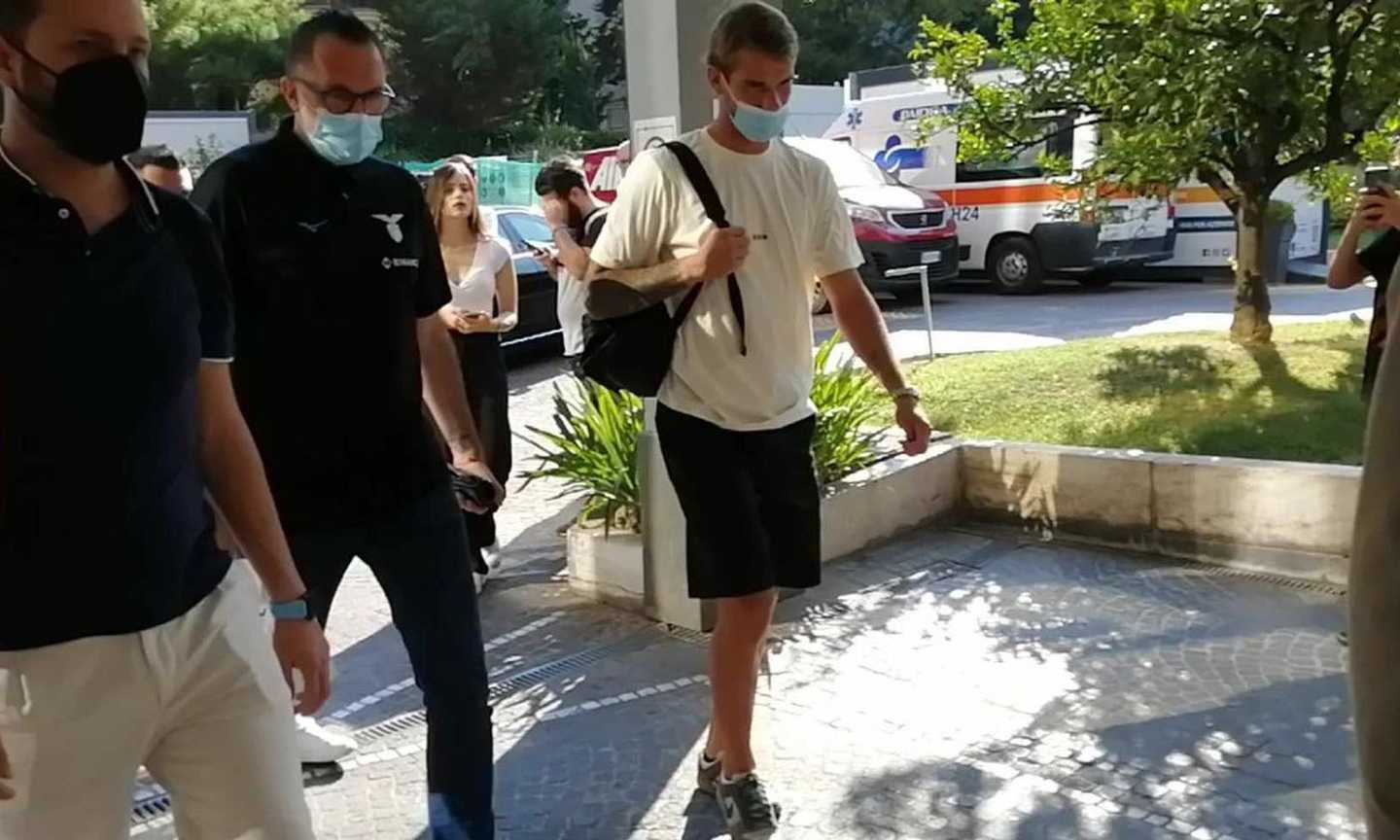 Lazio, bagarre per la porta: Provedel e Maximiano si giocheranno il ruolo da titolari