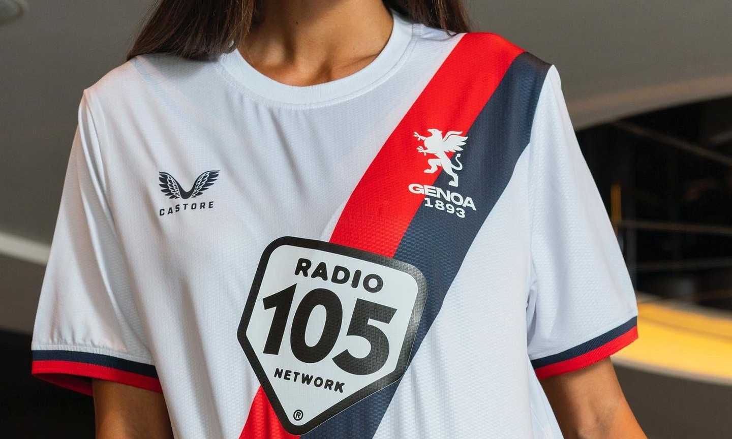 Genoa, design retrò per la seconda maglia FOTO