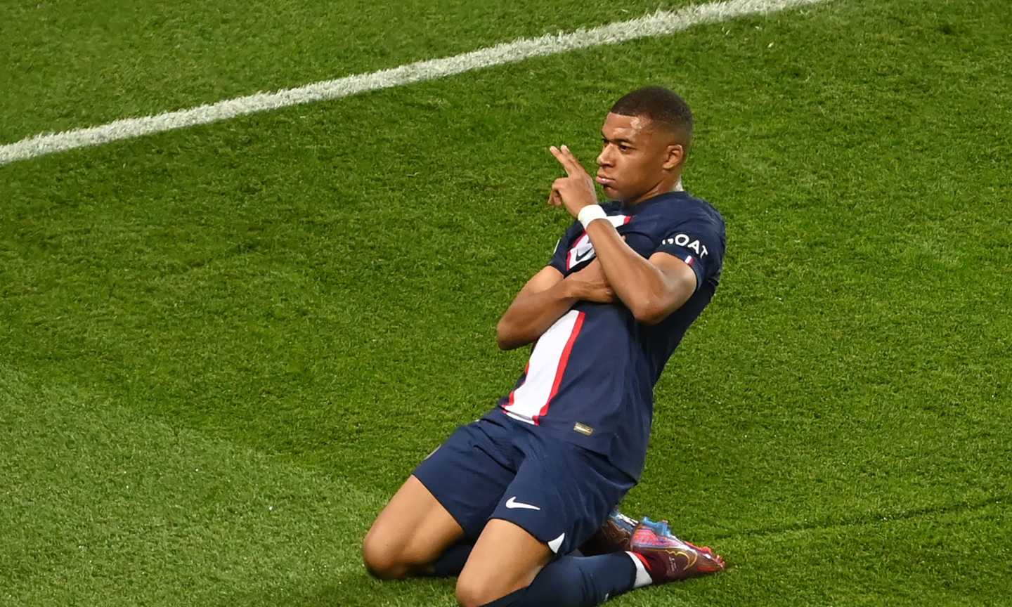 Psg, ecco quanto guadagnerà Mbappé: cifre monstre