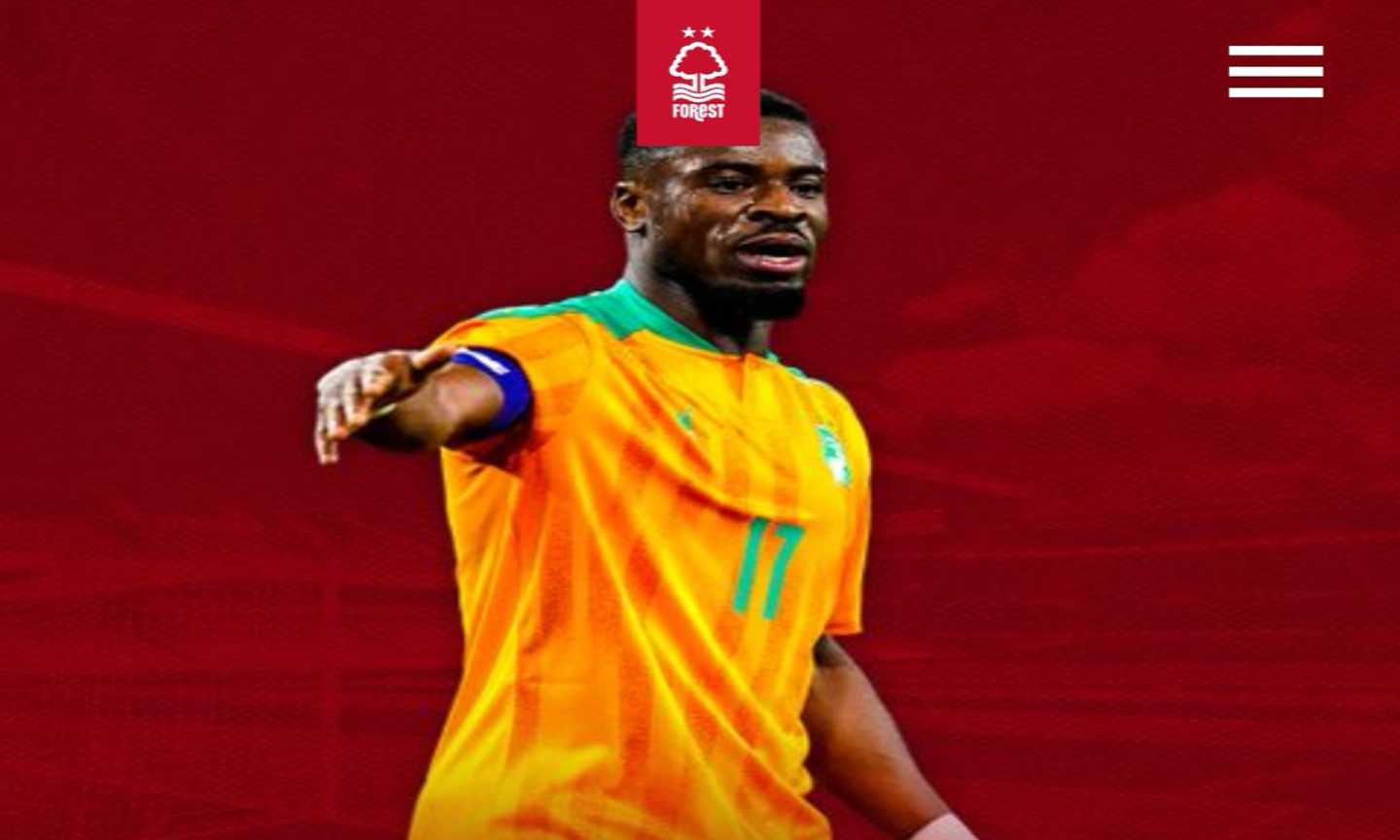 Nottingham Forest, UFFICIALE il rinnovo di Aurier