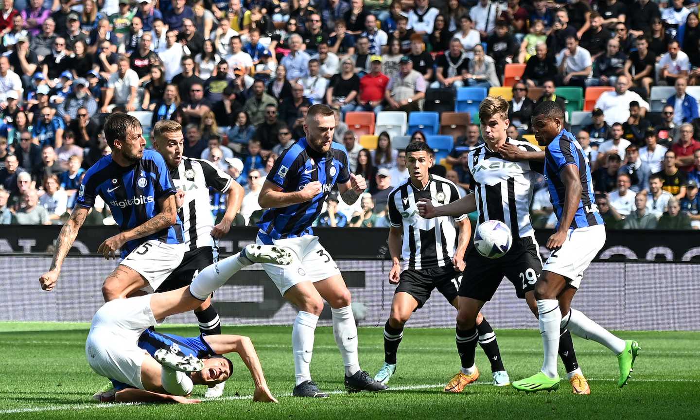 Inzaghi, lezione da Sottil: la mossa anti-giallo non basta, l'aggressività dell'Udinese mette in crisi l'Inter