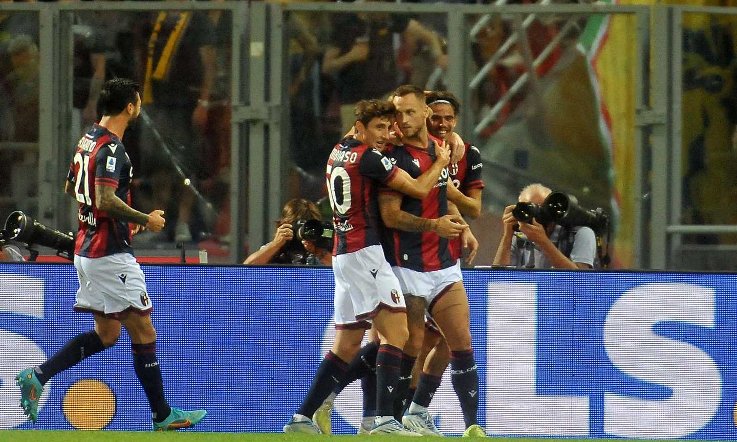 Bologna, le pagelle di CM: Arnautovic cecchino ma non basta