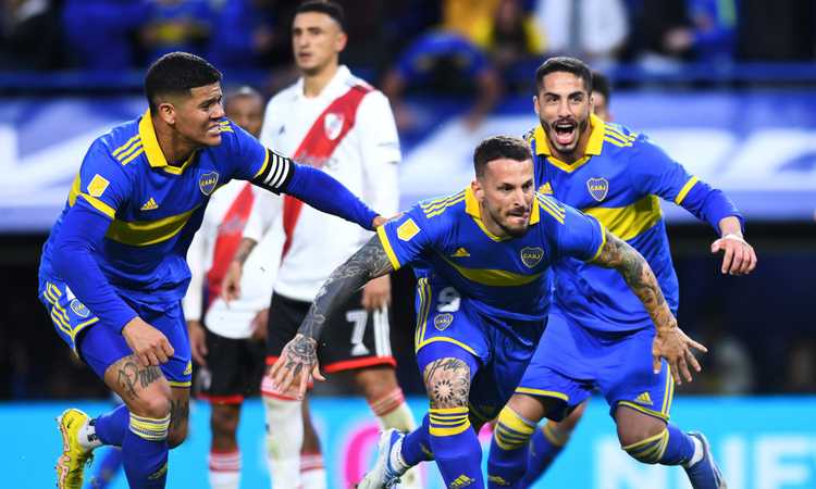 Ernia canta 'Superclassico': Benedetto decide Boca-River