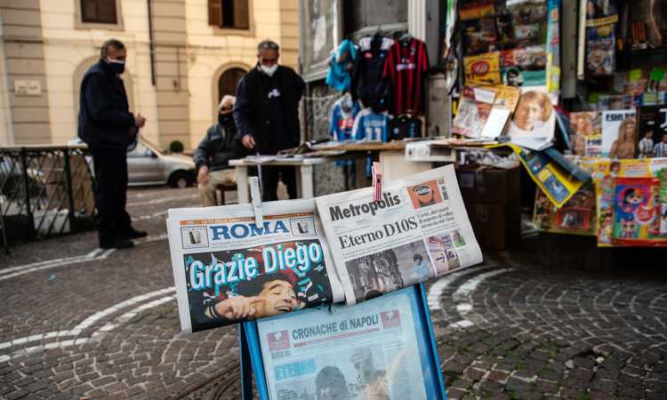 Prime pagine: la Juve non muore mai, l'ultima di Skriniar, Sacchi consiglia Pioli