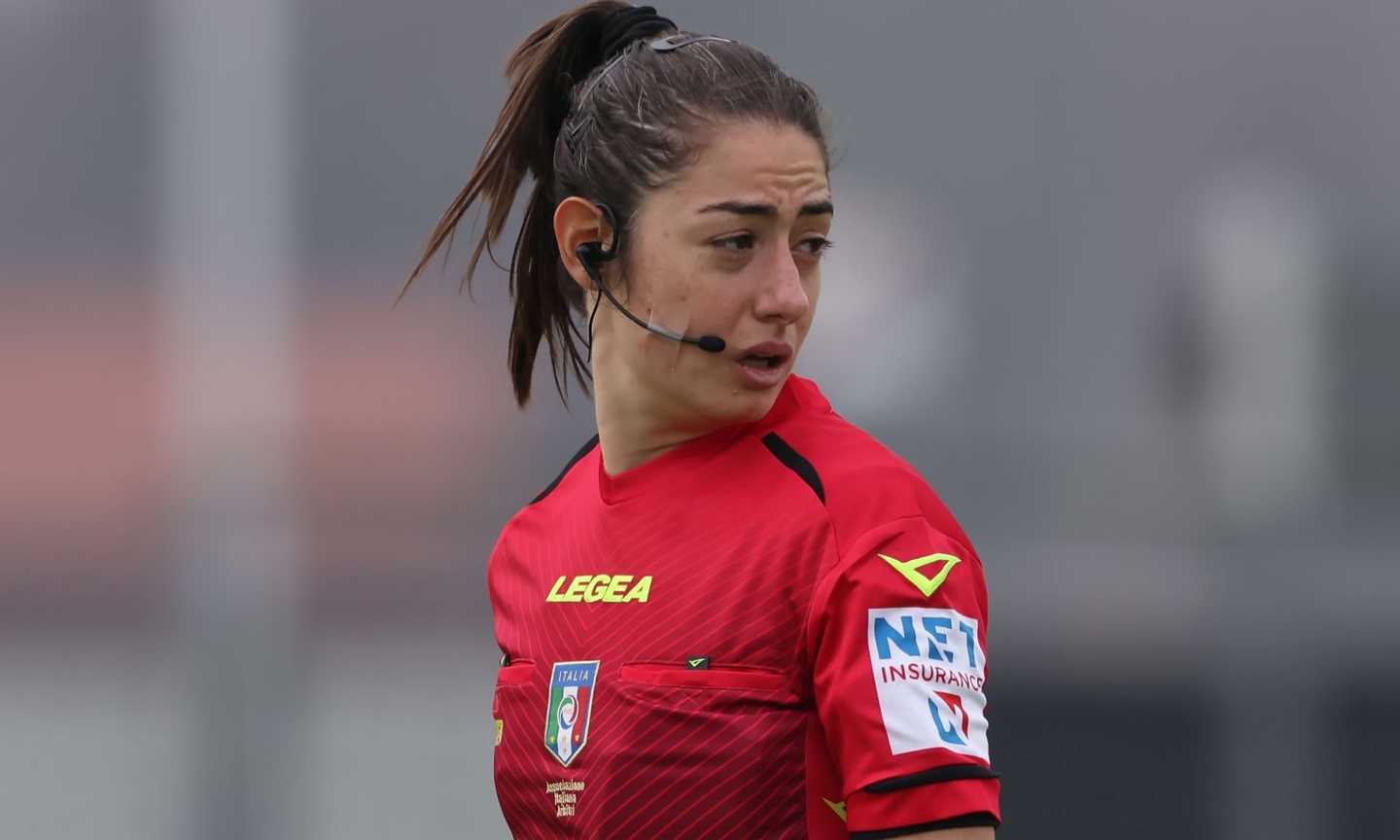 Nel mondo di Ferrieri Caputi, primo arbitro donna in A: la maglia di Baggio, gol annullati e la chiamata fuori scuola