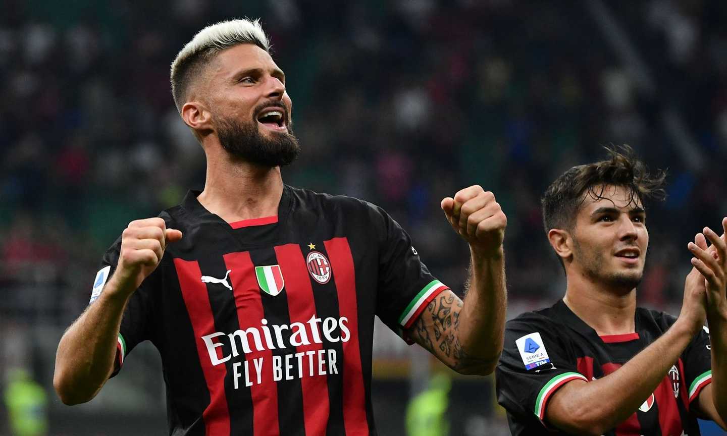 Milan, Giroud: 'Orgoglioso dei miei 300 gol, se vinco il Mondiale faccio una follia. Ritiro? Ho parlato con Ibra e...'