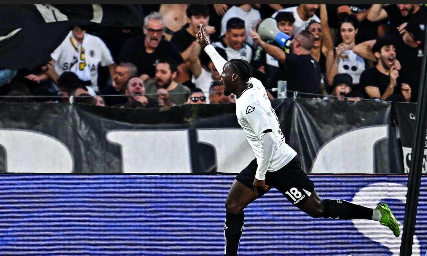 Spezia, Nzola: 'Gol di Sabiri più bello, il mio più pesante. Se sto bene di testa posso fare grandi cose'