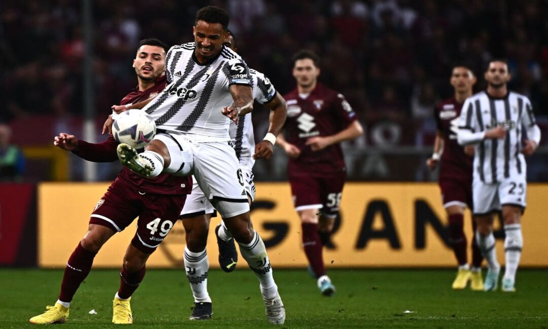 Danilo, il retroscena pre Toro: è stato lui a tenere il discorso motivazionale! E ora aspetta la Juve per il rinnovo