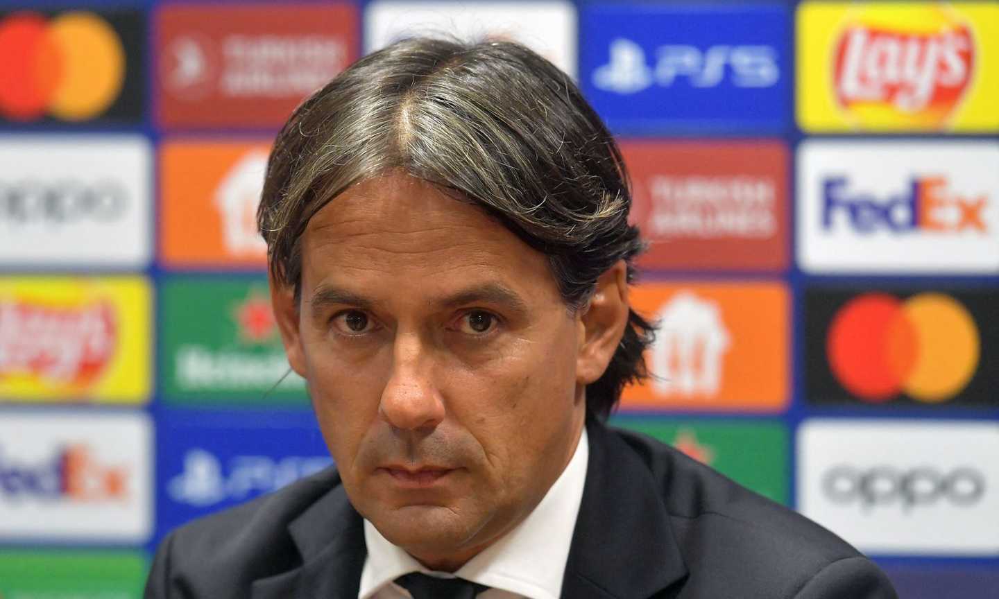 Inter, Inzaghi: 'De Vrij e Onana titolari con il Barcellona. Lukaku-Dybala? Non ho scelto da solo' VIDEO