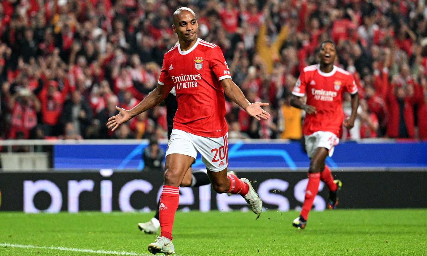 Portogallo, gelo Ronaldo-Fernandes? Spiega tutto Joao Mario...