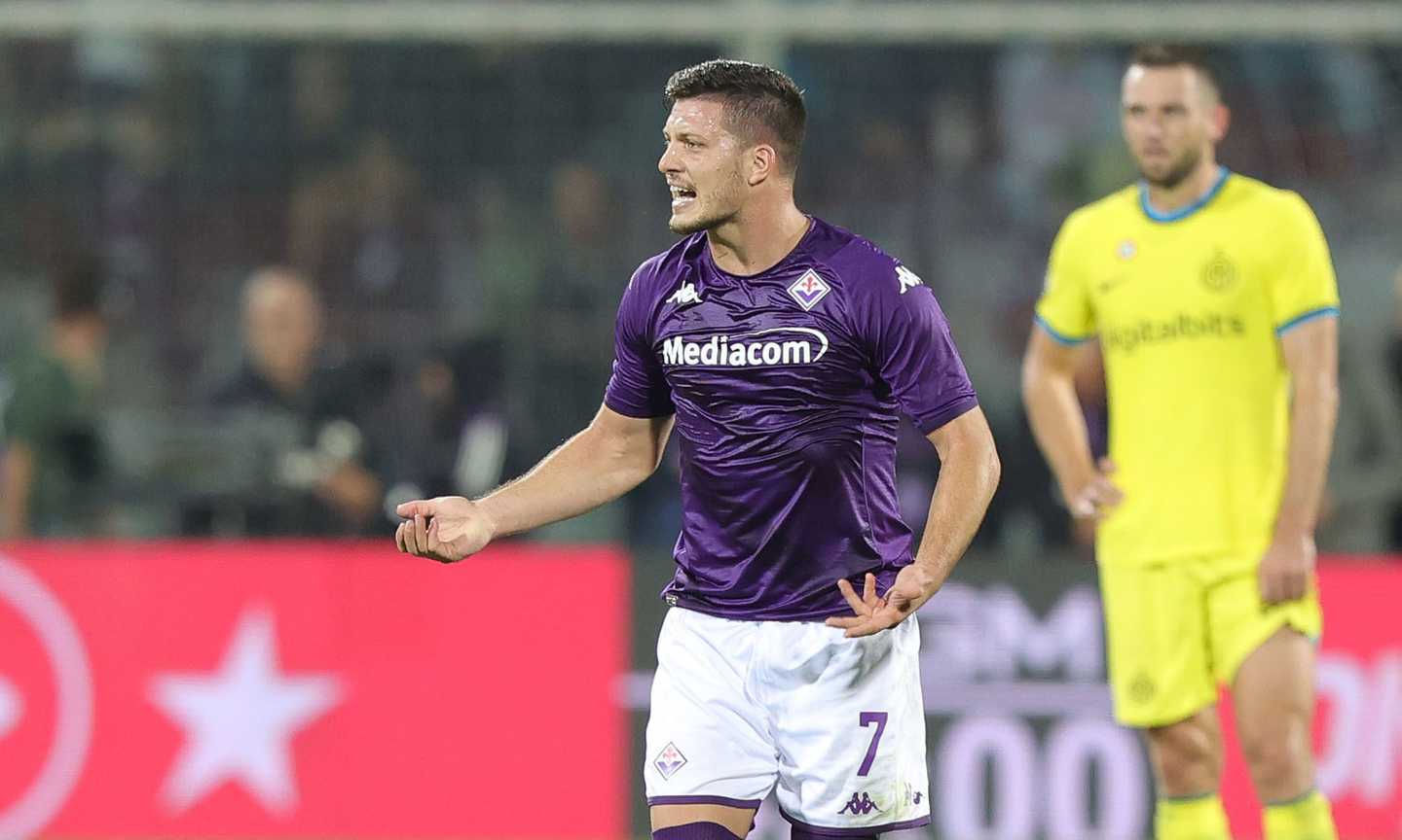 Jovic snobba la 'sua' Fiorentina: 'Utile per ritrovare la forma e tornare in un top club'