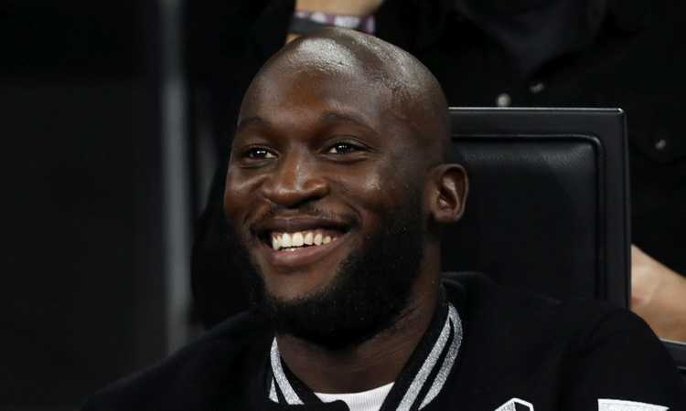 L'Inter è arrivata a Riyad: ci sono Lukaku, Brozovic e Handanovic. E Zhang...