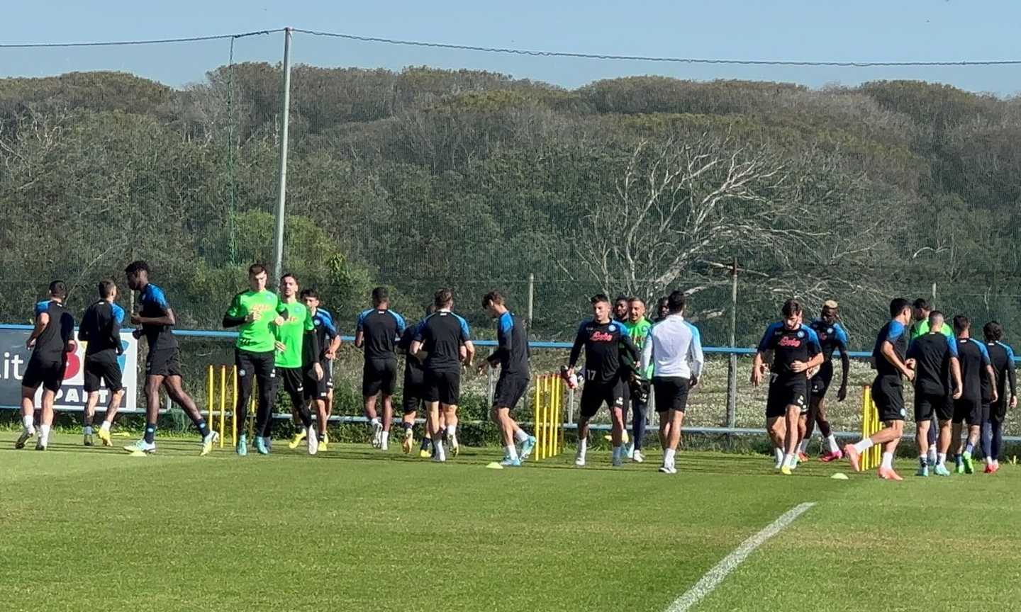 Napoli, l’allenamento verso il Liverpool: torna Sirigu, ancora out Rrahmani VIDEO