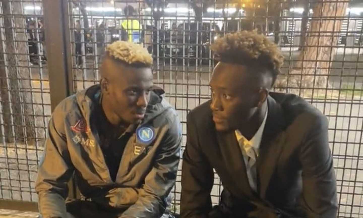 Abraham e Osimhen insieme dopo Roma-Napoli VIDEO