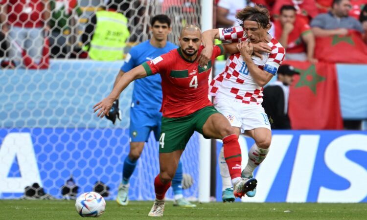Marocco, Amrabat in dubbio per la Spagna: proverà a stringere i denti