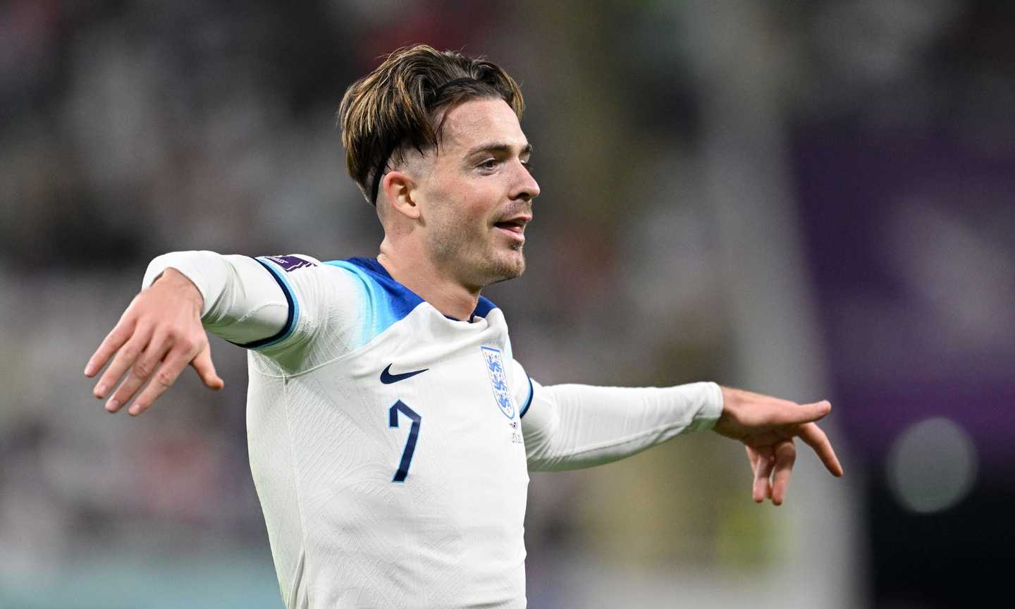 Grealish cuore d’oro: segna e balla per Finlay. Il VIDEO con il giovane malato e la promessa mantenuta