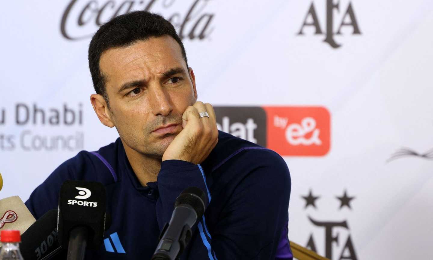 Argentina, Scaloni: 'Noi favoriti? Almeno 8 squadre possono vincere il Mondiale'