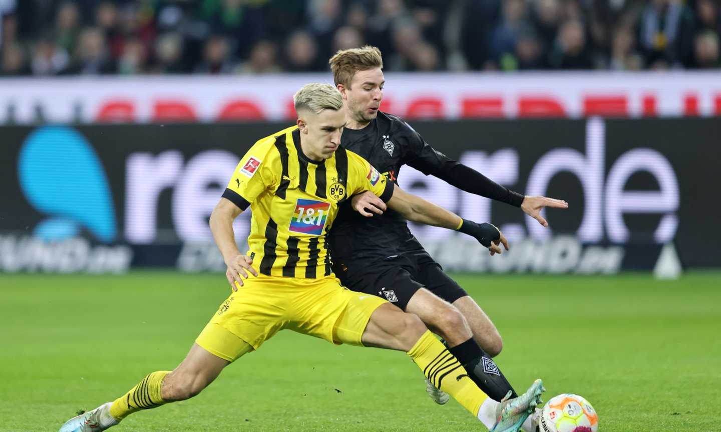 Bundesliga: poker del Borussia Monchengladbach al Dortmund: 4-2, segna anche Thuram