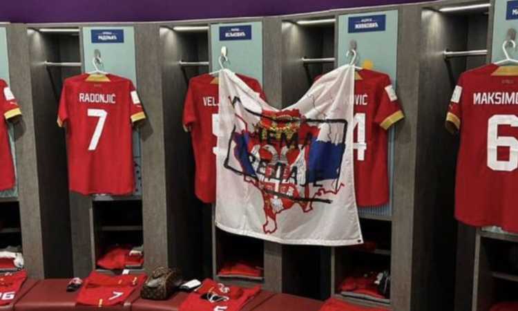 Serbia, bandiera anti-Kosovo negli spogliatoi: la Fifa apre un procedimento disciplinare