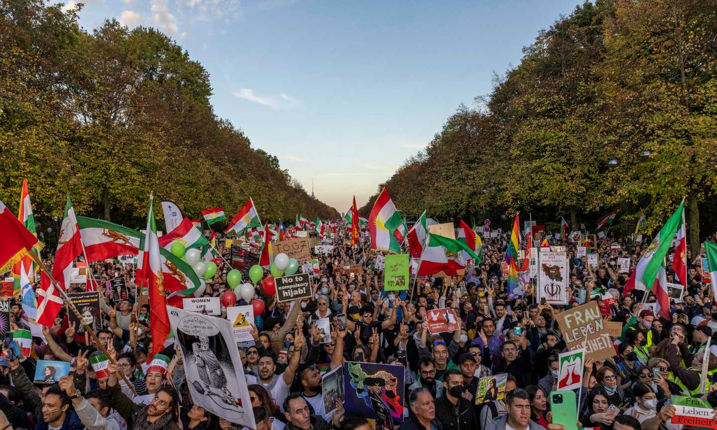 Iran, l'ex calciatore Amir Nasr-Azadani condannato a morte per le proteste contro il regime