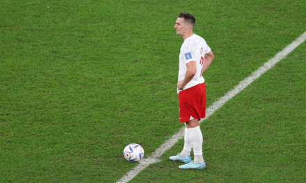 Szczesny non basta, Milik subentra ma non incide: la Francia di Rabiot vola ai quarti