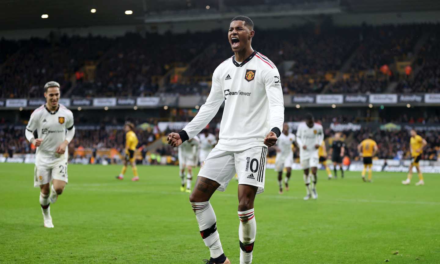 Dalla panchina per motivi disciplinari all'ultima rete dell'anno: il 2022 del Manchester United si chiude nel segno di Rashford