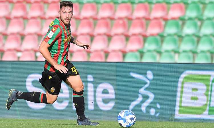 Serie B: squillo Ternana, Partipilo stende il Bari