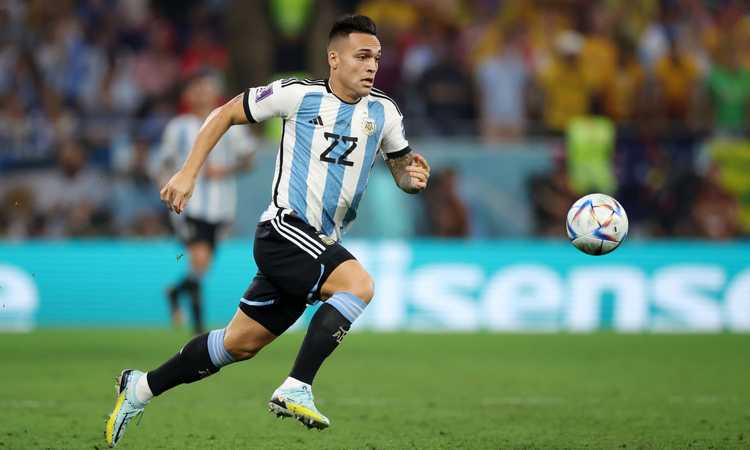 Argentina, Lautaro è l’unico Martinez che non funziona: sbaglia ancora ma l'Inter conosce i suoi momenti no... Argentina, Lautaro è l’unico Martinez che non funziona: sbaglia ancora ma l'Inter conosce i suoi momenti no...