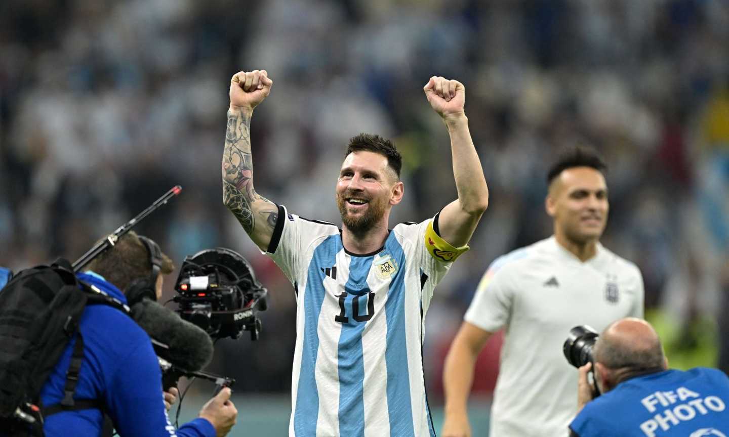 Argentina, sorpresa a Messi: ecco chi è passato a trovarlo