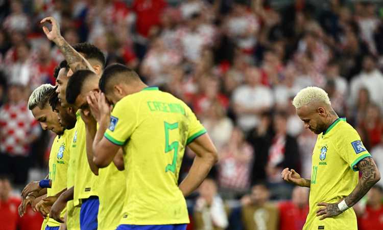 Dentro la crisi del Brasile: digiuno XL, i dubbi di Neymar e una triste prima volta. Resta solo una speranza