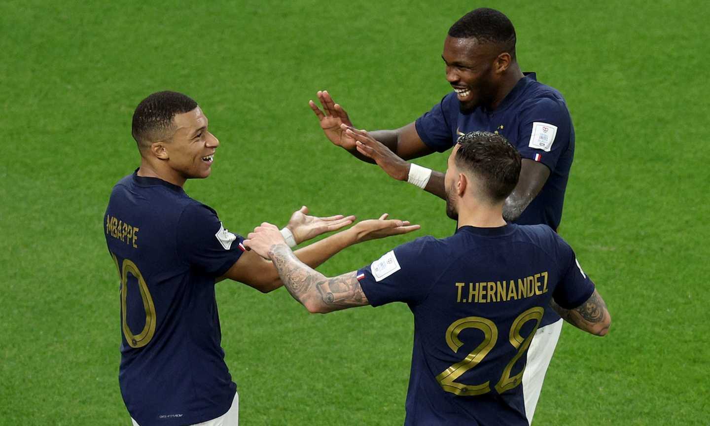 Gli ottavi del Mondiale, la Francia che fa la voce grossa e la ripartenza delle big di A: LIVE dalle 18:30