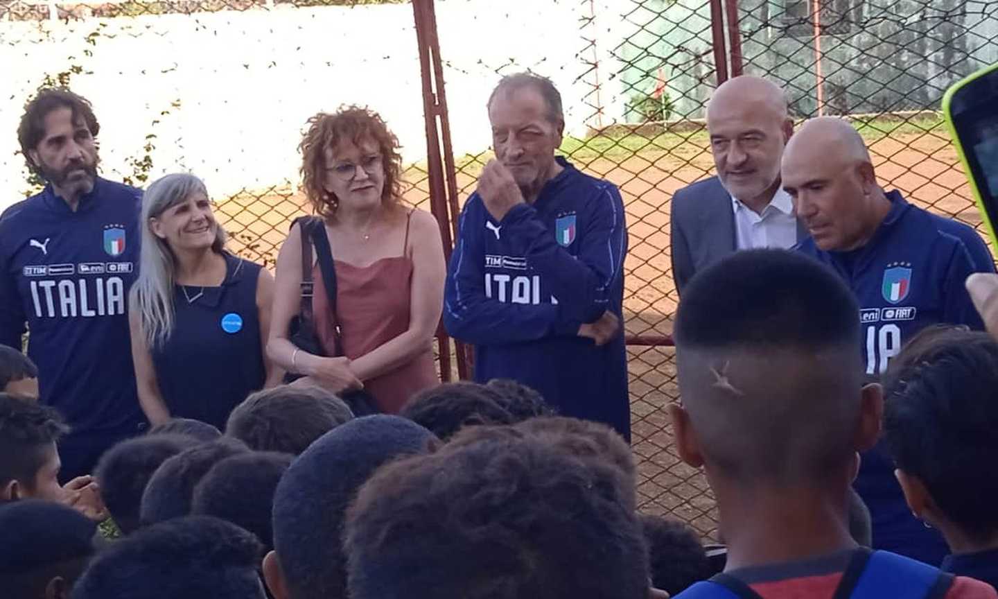 A l’Avana un campo da calcio intitolato a Enzo Bearzot, nel segno di…Maradona