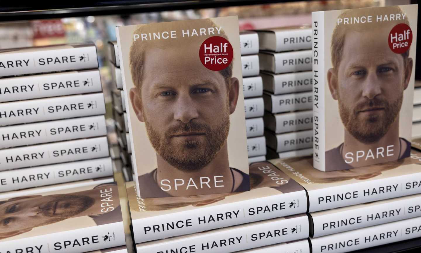 'Spare', la biografia del principe Harry che sconvolge la Royal Family