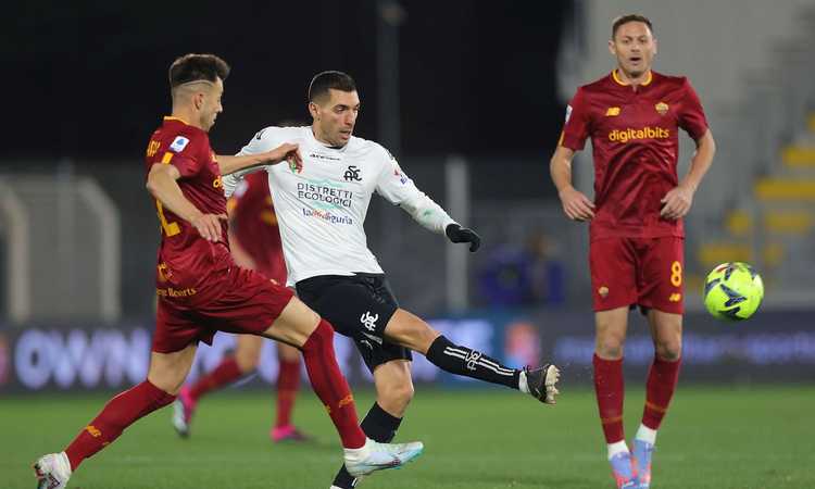 Spezia-Roma, rivivi la moviola: Zalewski chiede un rigore, Bourabia rischia il rosso. Celik salta il Napoli