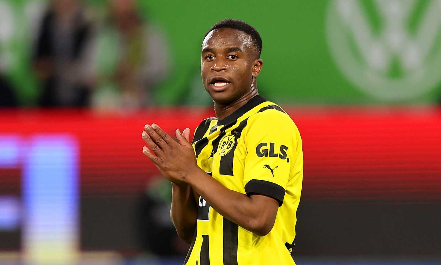 Borussia Dortmund, brutte notizie in vista Champions: Moukoko salta il Chelsea