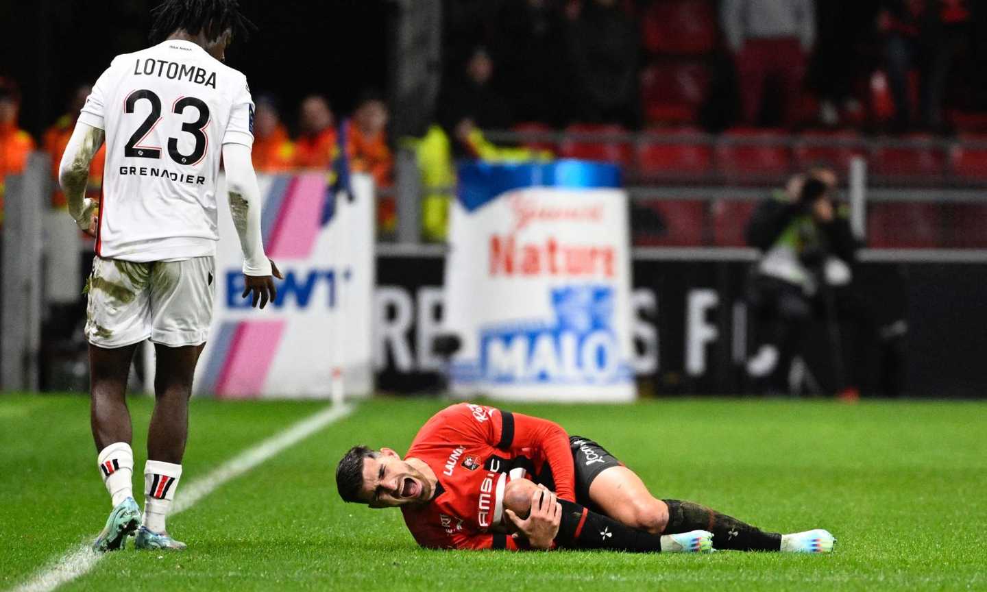 Rennes, UFFICIALE: stagione finita per Terrier, ginocchio ko